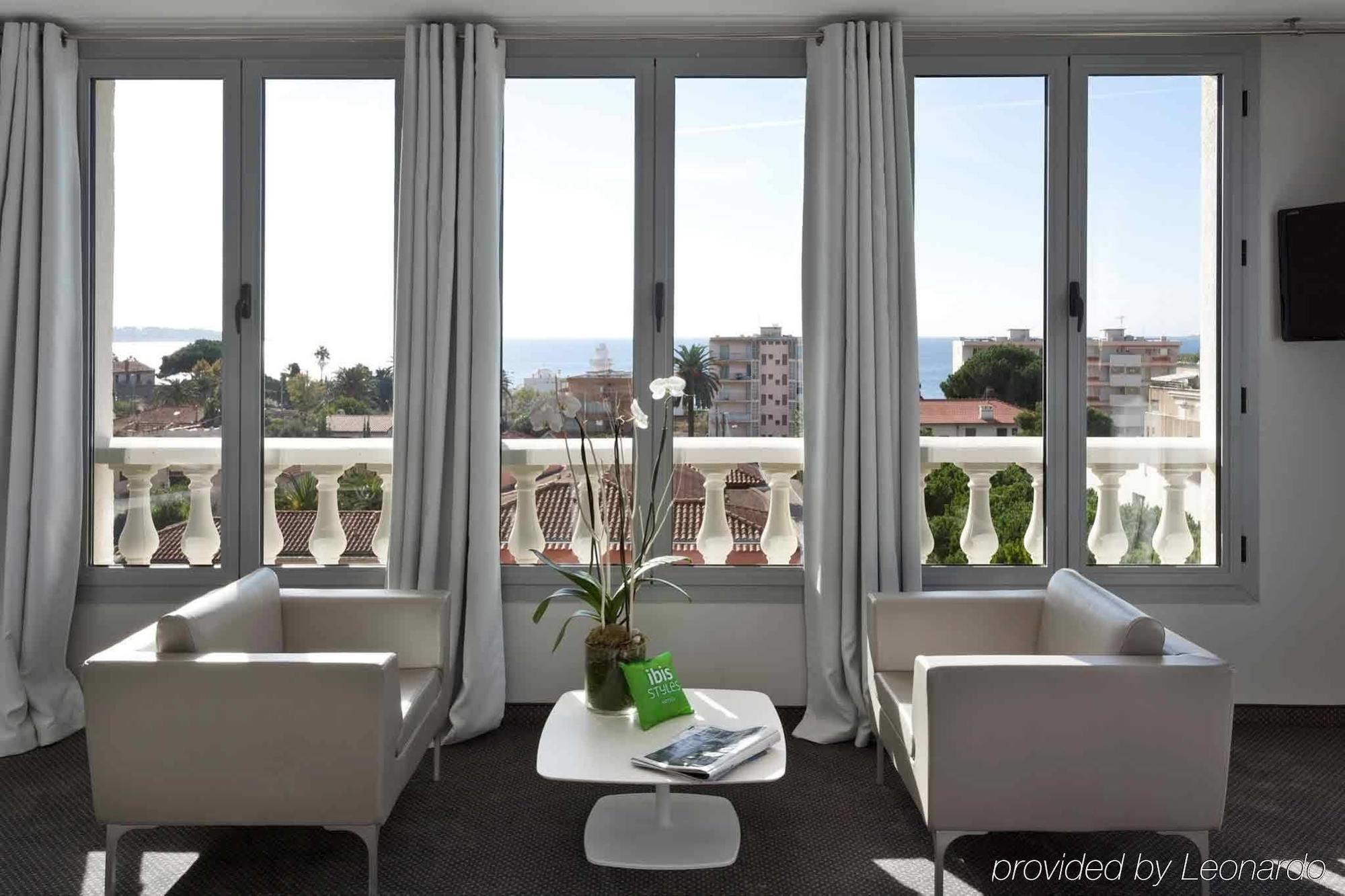Ibis Styles Antibes Juan Les Pins 호텔 외부 사진