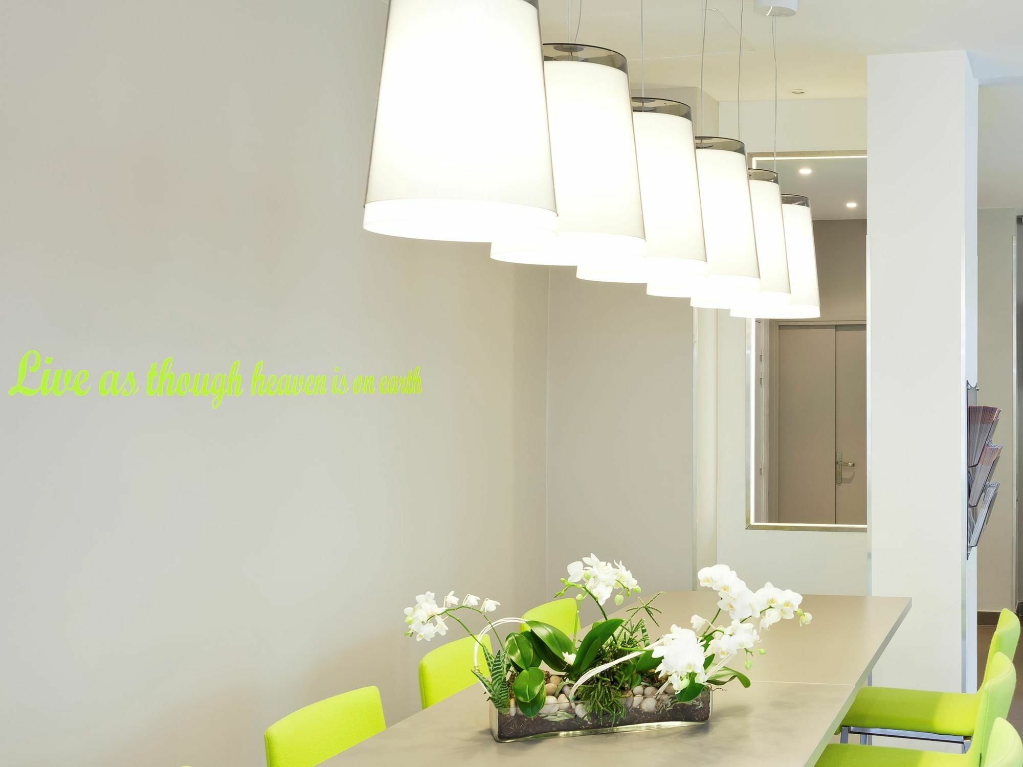 Ibis Styles Antibes Juan Les Pins 호텔 외부 사진