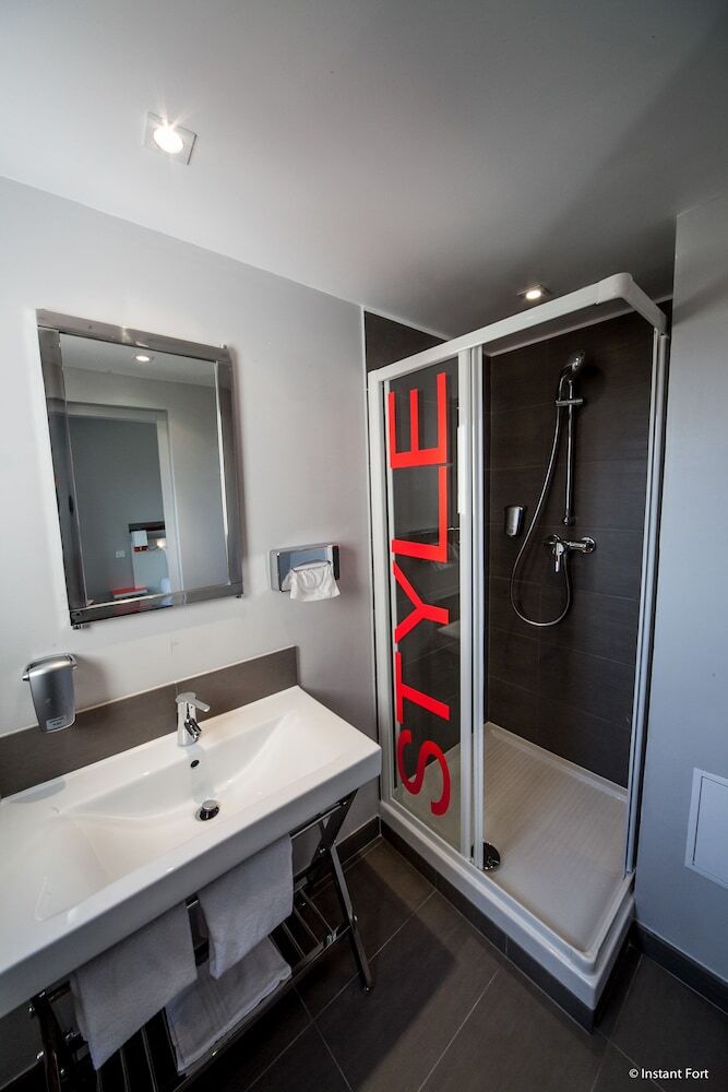 Ibis Styles Antibes Juan Les Pins 호텔 외부 사진